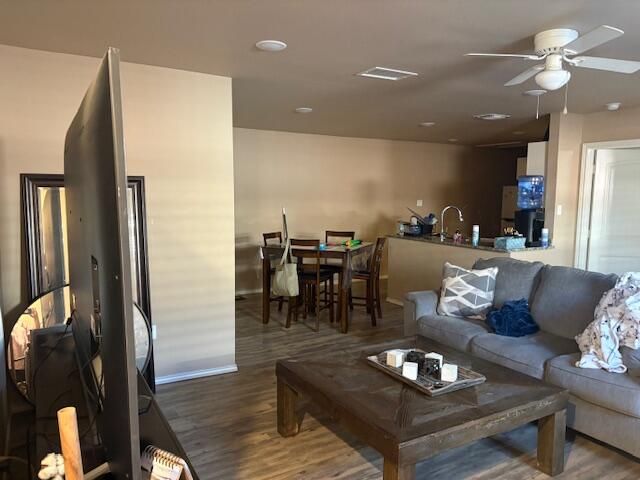 1007 Preston Trails, Wolfforth, TX 79382