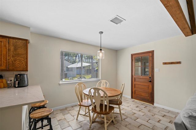 26307 Hillside Drive, Oak Ridge, TX 77386