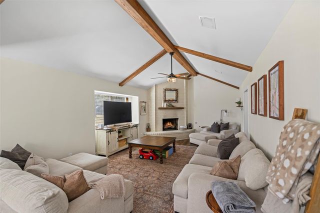 26307 Hillside Drive, Oak Ridge, TX 77386