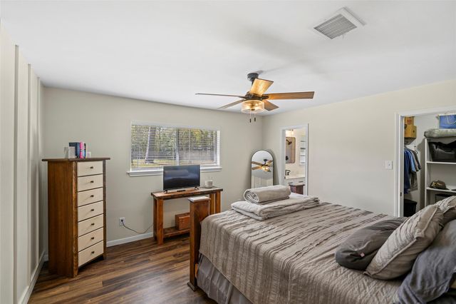 26307 Hillside Drive, Oak Ridge, TX 77386