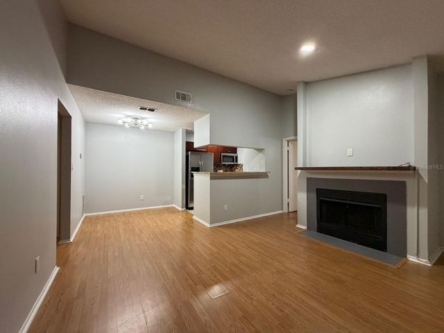 8643 MALLARD RESERVE DRIVE 202, Tampa, FL 33614
