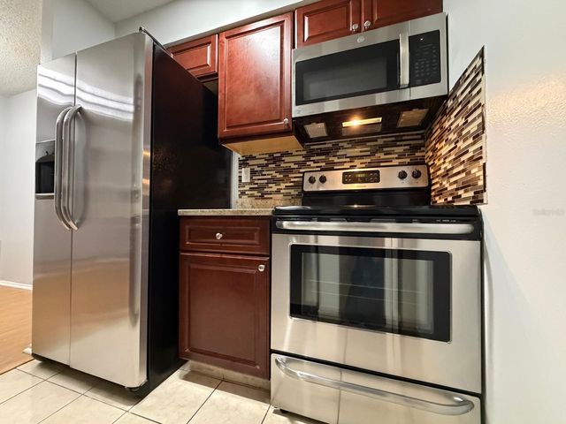 8643 MALLARD RESERVE DRIVE 202, Tampa, FL 33614