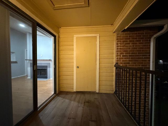 8643 MALLARD RESERVE DRIVE 202, Tampa, FL 33614