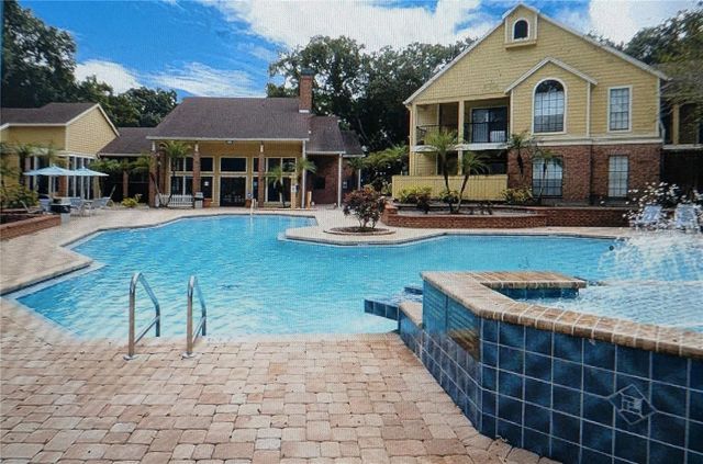 8643 MALLARD RESERVE DRIVE 202, Tampa, FL 33614