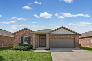 1716 Escondido Drive, Fort Worth, TX 76052