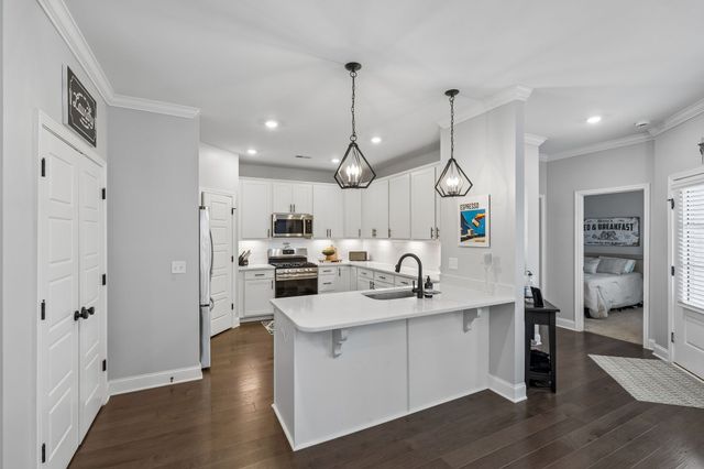 9084 Headwaters Dr, Franklin, TN 37064