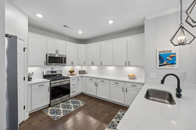 9084 Headwaters Dr, Franklin, TN 37064
