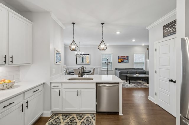 9084 Headwaters Dr, Franklin, TN 37064