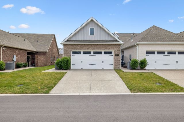 9084 Headwaters Dr, Franklin, TN 37064