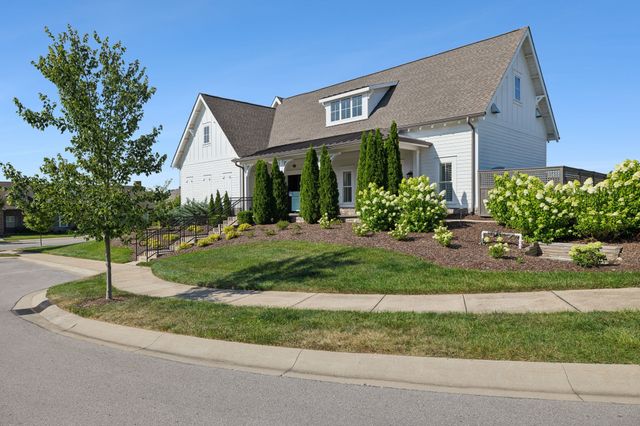 9084 Headwaters Dr, Franklin, TN 37064