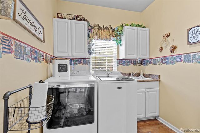 34422 Cowan Road, Westland, MI 48185
