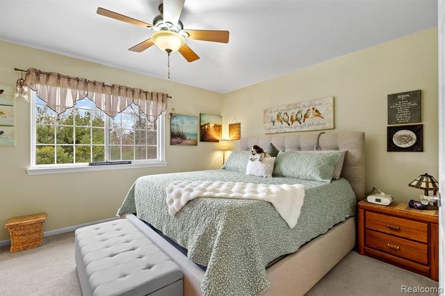 34422 Cowan Road, Westland, MI 48185