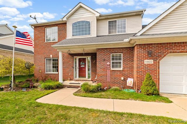 34422 Cowan Road, Westland, MI 48185