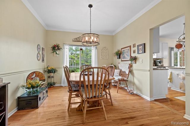 34422 Cowan Road, Westland, MI 48185