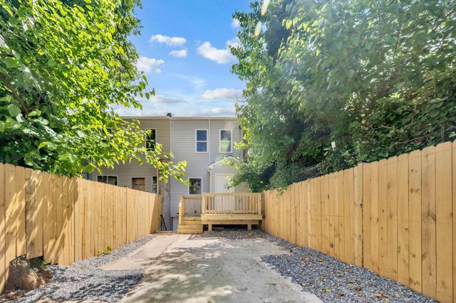 1602 CARSWELL ST, Baltimore, MD 21218