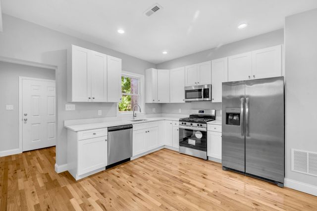 1602 CARSWELL ST, Baltimore, MD 21218