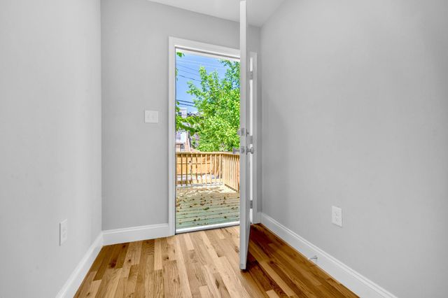 1602 CARSWELL ST, Baltimore, MD 21218