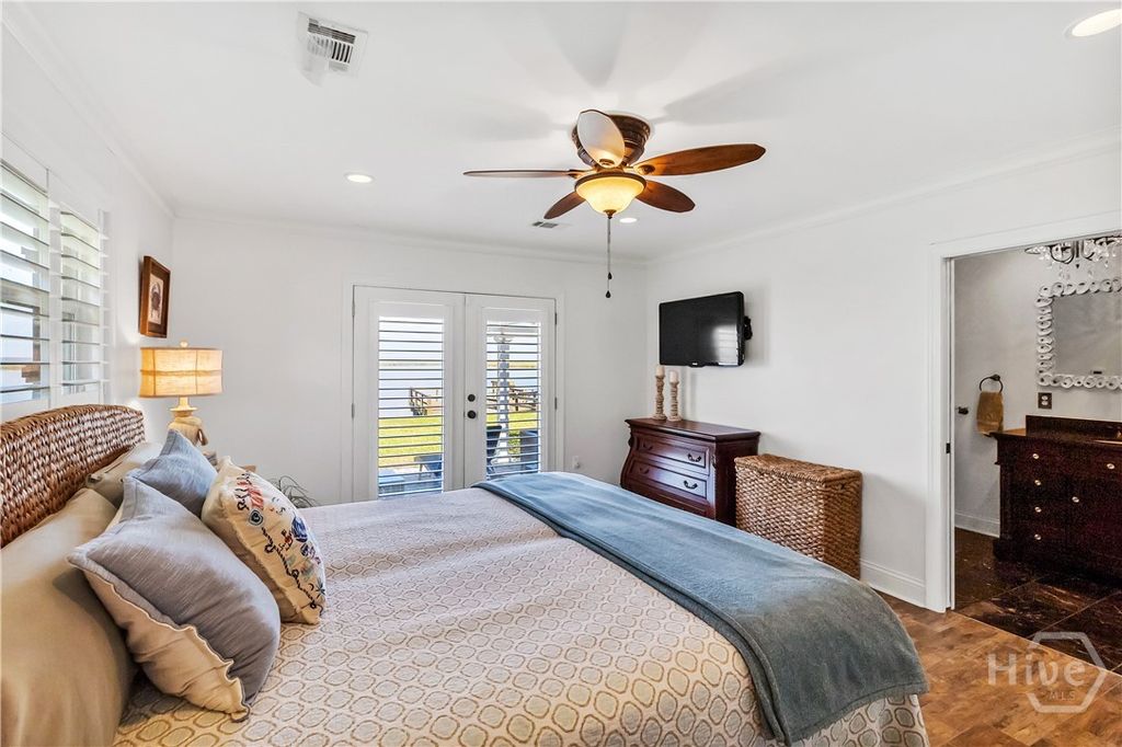 Image 26 of property listing at 30 Williamson Drive, Richmond Hill, GA 31324