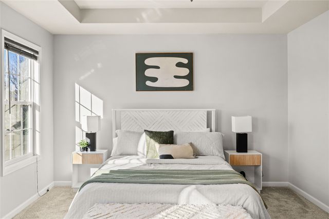 9165 Greenspire Drive 104, West Des Moines, IA 50266