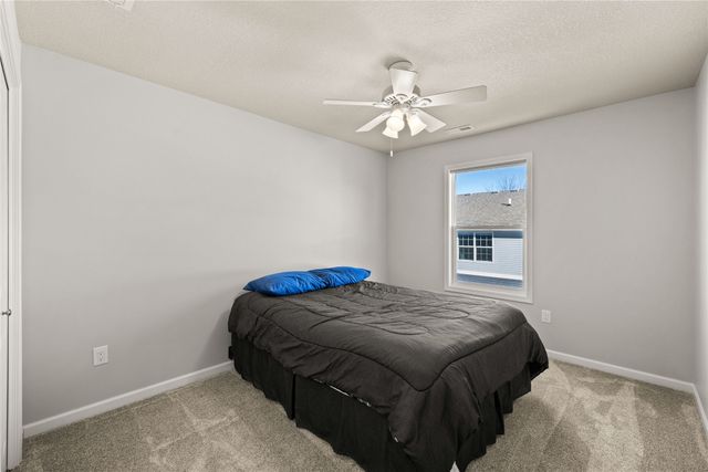 9165 Greenspire Drive 104, West Des Moines, IA 50266