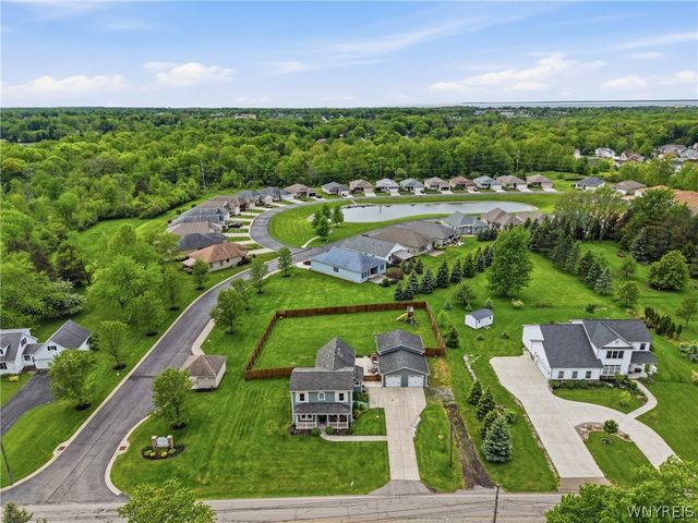 4730 Parker Road, Hamburg, NY 14075