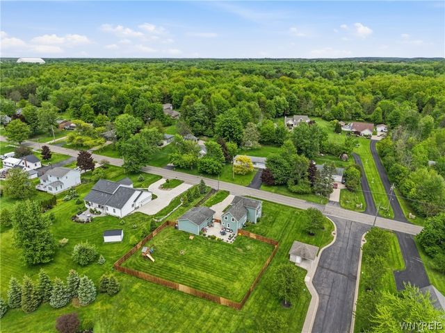 4730 Parker Road, Hamburg, NY 14075