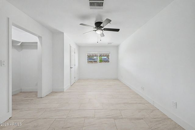 3253 W PORT AU PRINCE Lane, Phoenix, AZ 85053