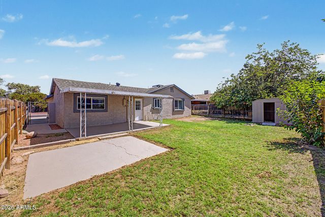 3253 W PORT AU PRINCE Lane, Phoenix, AZ 85053