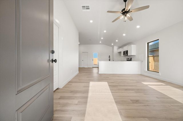 6311 Venita Avenue, Lubbock, TX 79407