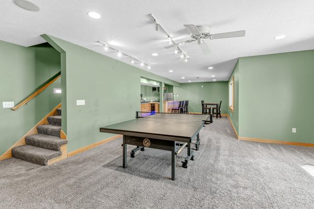 3406 Hartford Road, Woodbury, MN 55125