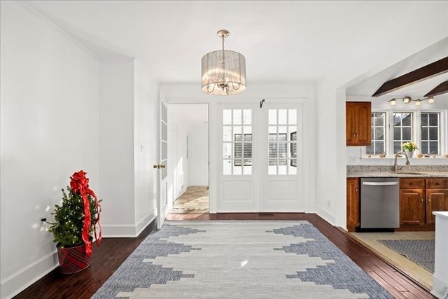 13 Kenilworth Road, Shrewsbury, MA 01545