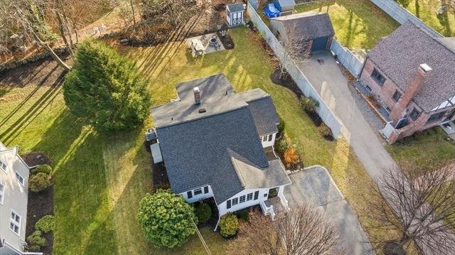 13 Kenilworth Road, Shrewsbury, MA 01545