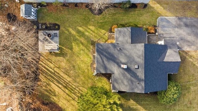 13 Kenilworth Road, Shrewsbury, MA 01545