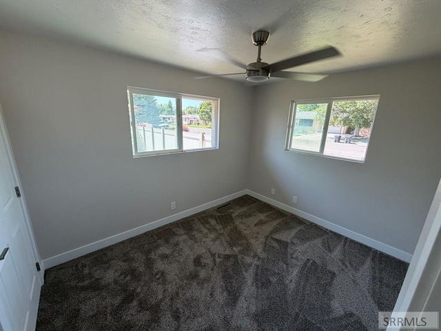 1530 June Avenue, Idaho Falls, ID 83404