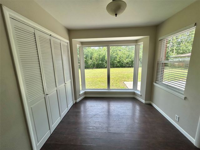 306 Line Drive, Gainesville, TX 76240