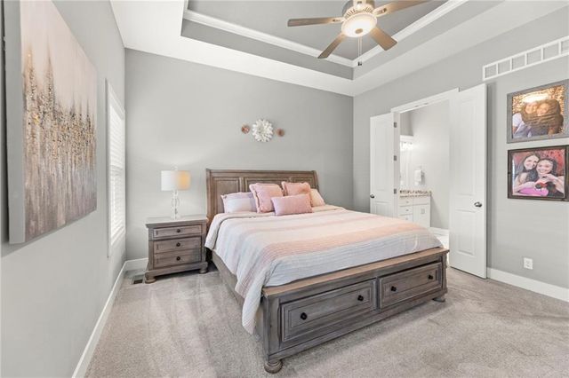 17418 S Raintree Drive, Olathe, KS 66062