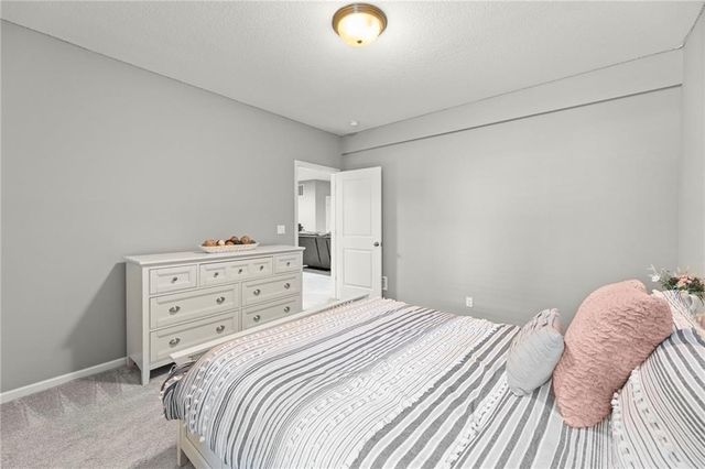 17418 S Raintree Drive, Olathe, KS 66062