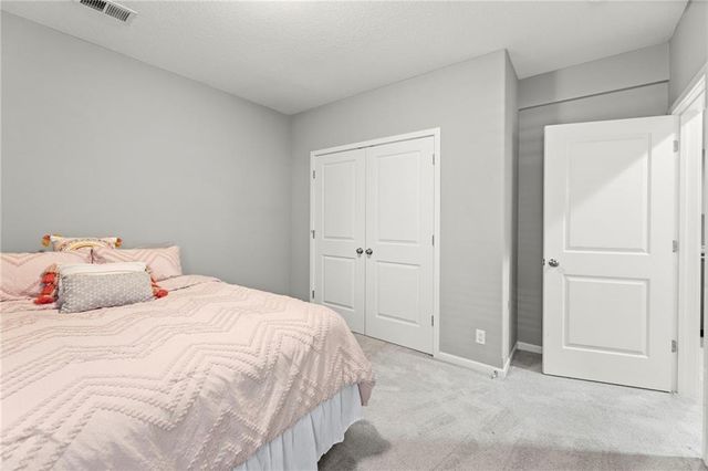 17418 S Raintree Drive, Olathe, KS 66062