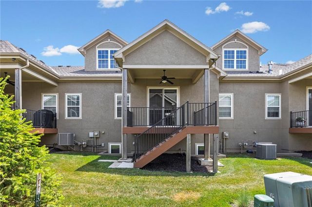 17418 S Raintree Drive, Olathe, KS 66062