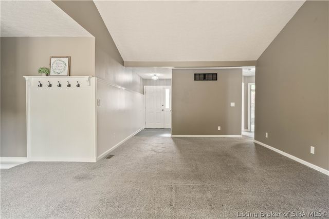 6103 Kaskaskia Drive, Greenville, IN 47124