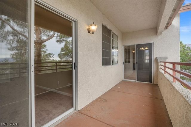 1608 Sussex Street 204, Las Vegas, NV 89144