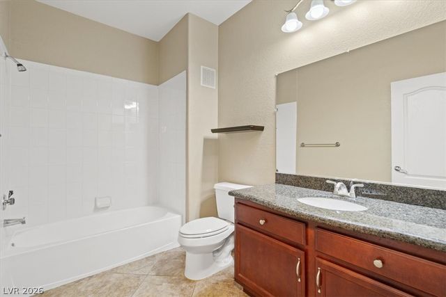 1608 Sussex Street 204, Las Vegas, NV 89144