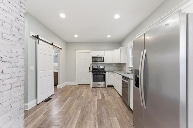 205 S Princeton Avenue, Columbus, OH 43223