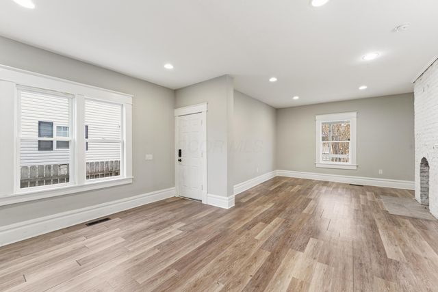 205 S Princeton Avenue, Columbus, OH 43223