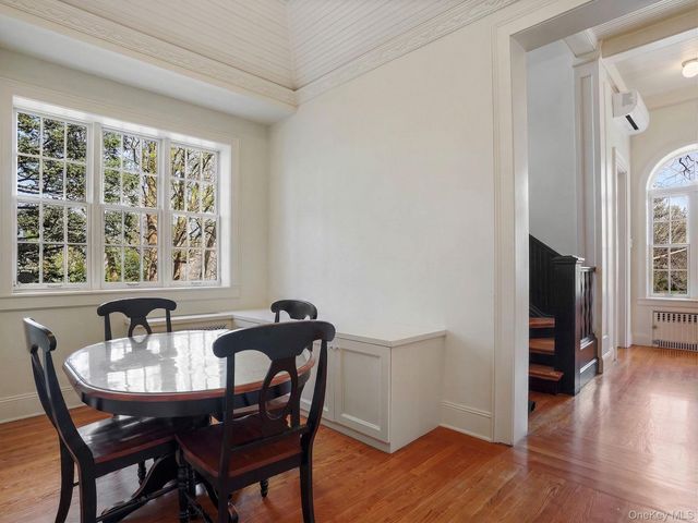 15 Hemlock Road, Bronxville, NY 10708