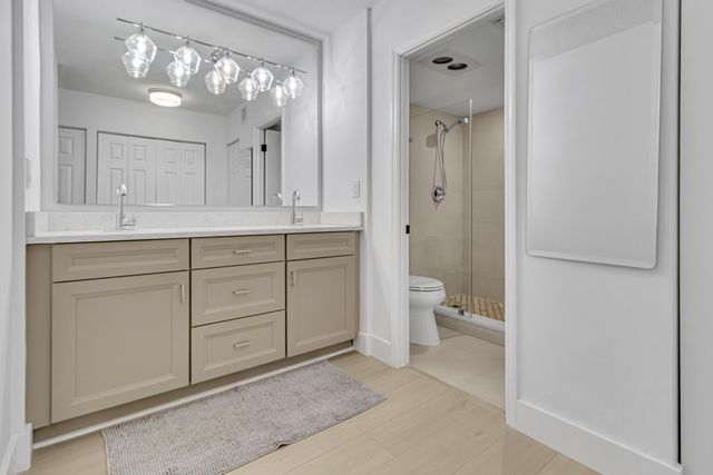 2806 N 46TH Avenue D334, Hollywood, FL 33021