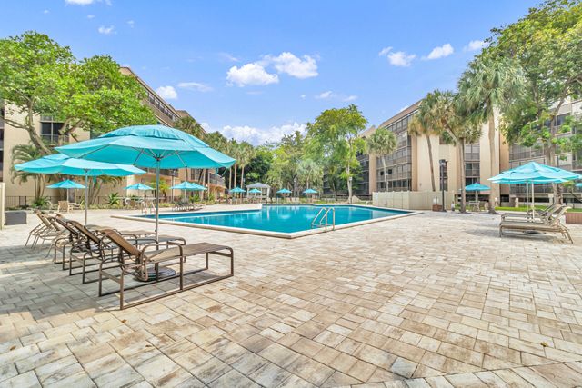 2806 N 46TH Avenue D334, Hollywood, FL 33021