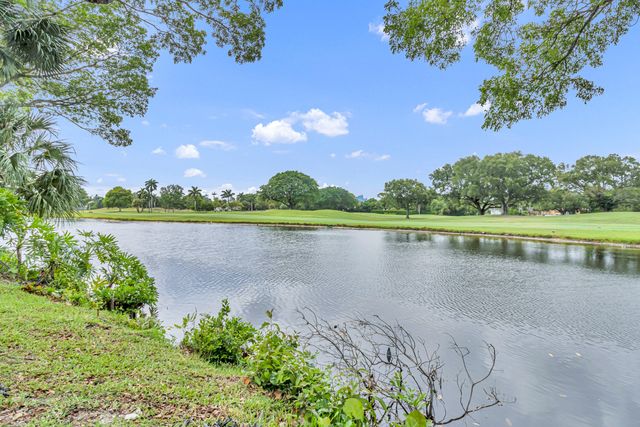 2806 N 46TH Avenue D334, Hollywood, FL 33021
