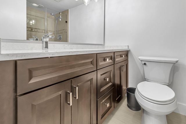 2806 N 46TH Avenue D334, Hollywood, FL 33021