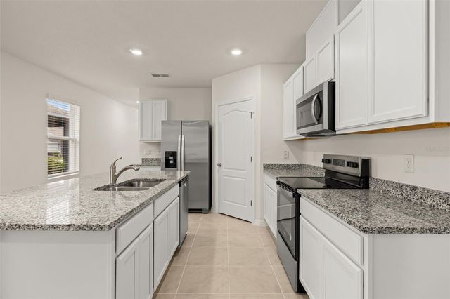 2842 WATERLILY WAY, Kissimmee, FL 34759